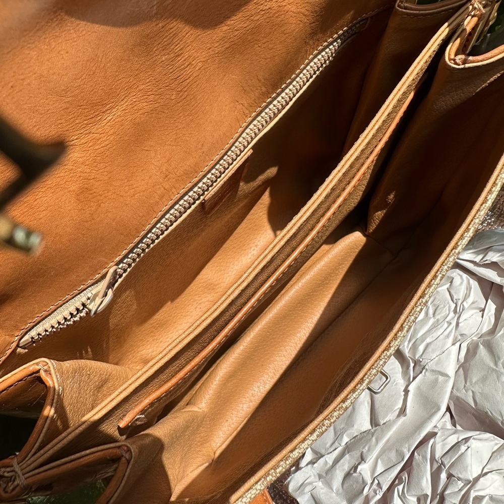 Celine signature crossbody - Picture 6 of 9